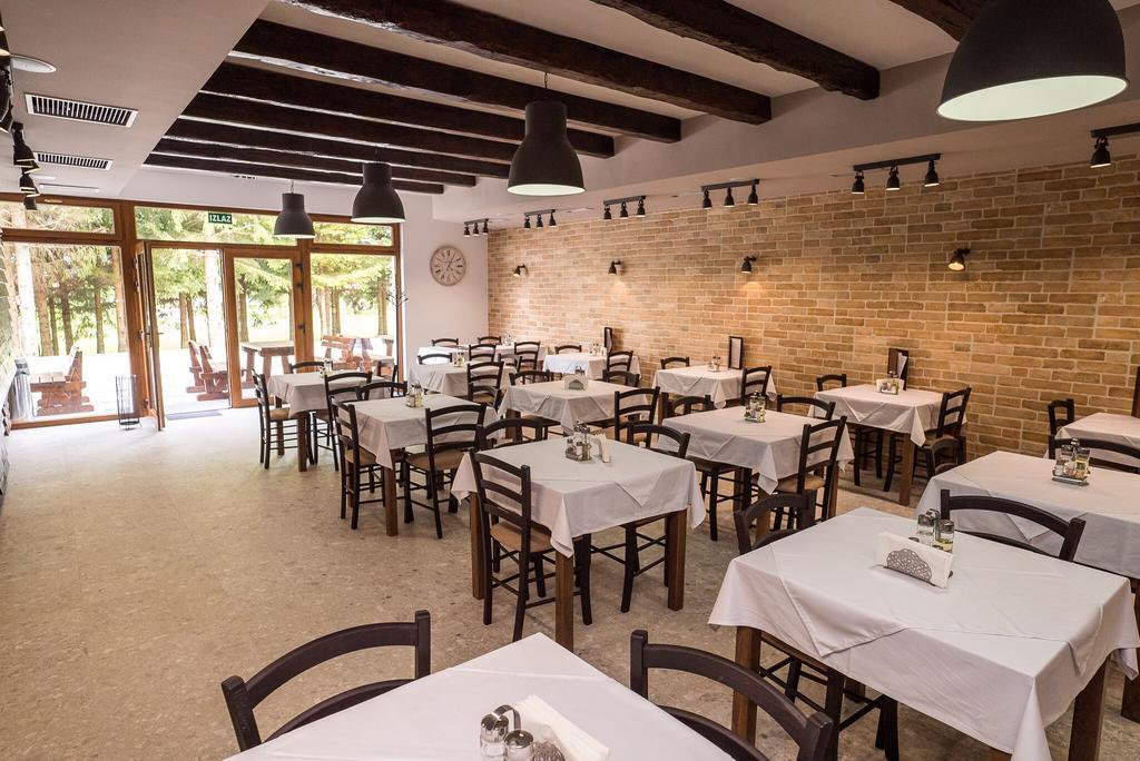 B&B Villa Angy Кореница Екстериор снимка