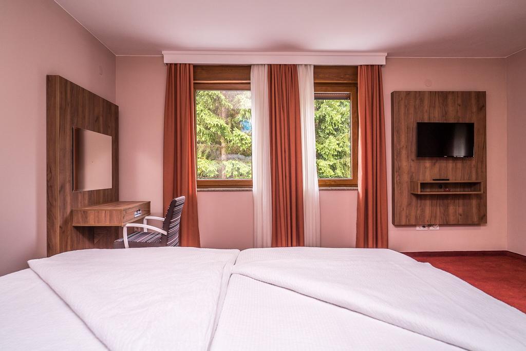 B&B Villa Angy Кореница Екстериор снимка