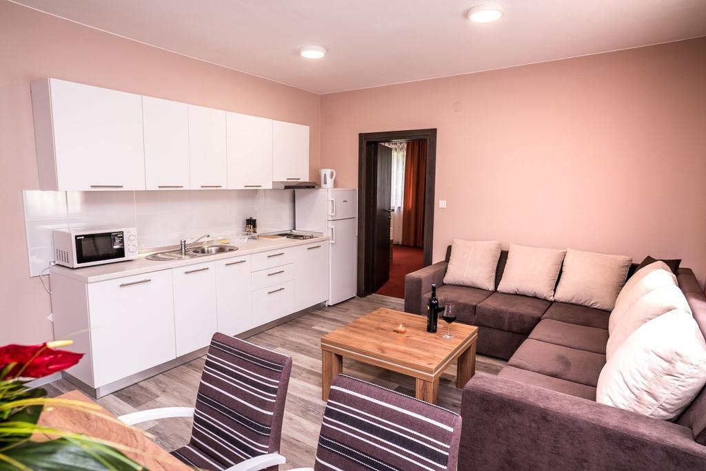 B&B Villa Angy Кореница Екстериор снимка